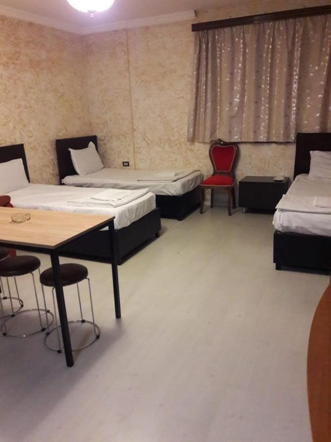 Hotel Amber Батумі Екстер'єр фото