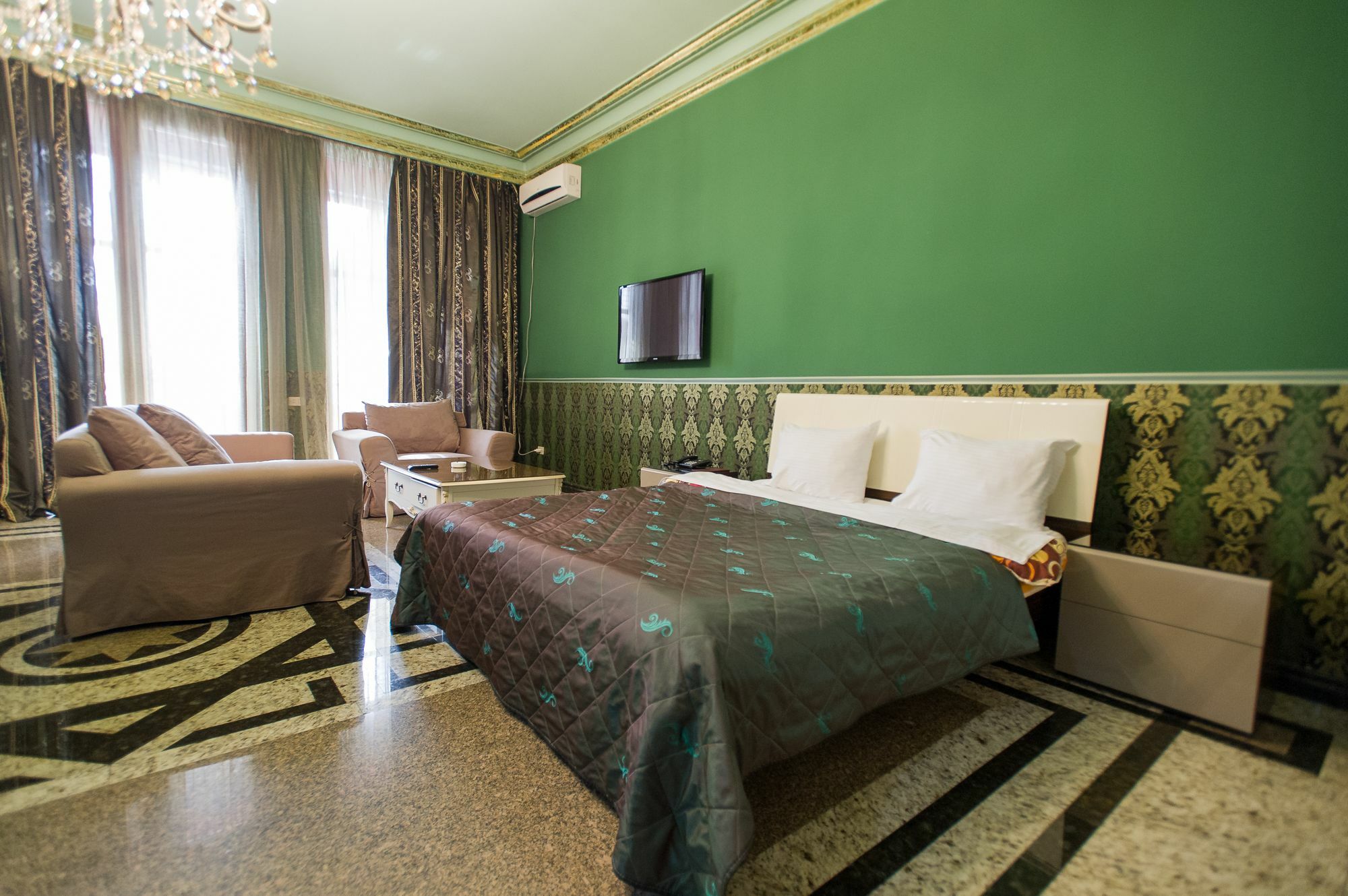 Hotel Amber Батумі Екстер'єр фото